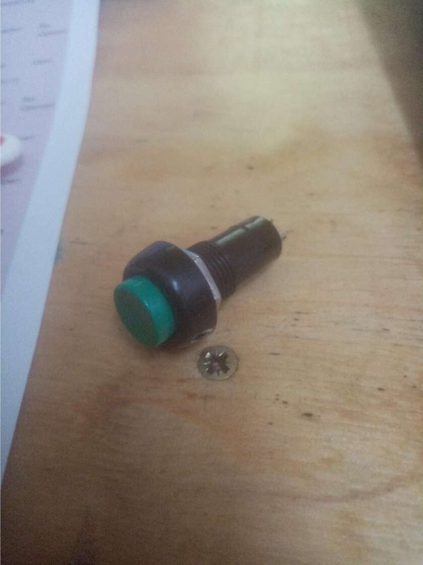 30406040LigthSwitch 2